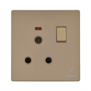 Picture of 16A Switched Socket With Indicator - Gold
